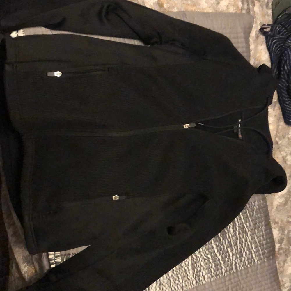 Active sweatshirt
